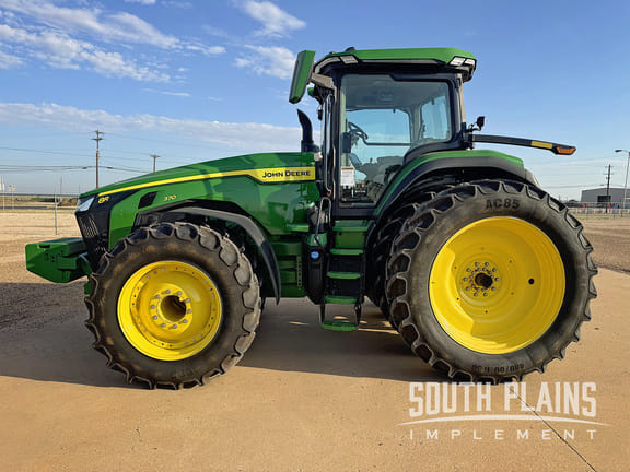 2023 John Deere 8R 370 Equipment Image0