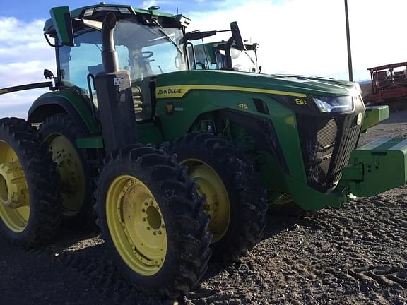 Image of John Deere 8R 370 equipment image 3