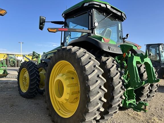 Image of John Deere 8R 370 equipment image 3