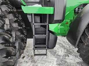 Main image John Deere 8R 370 32