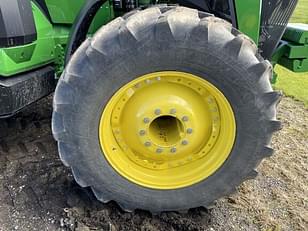 Main image John Deere 8R 370 37