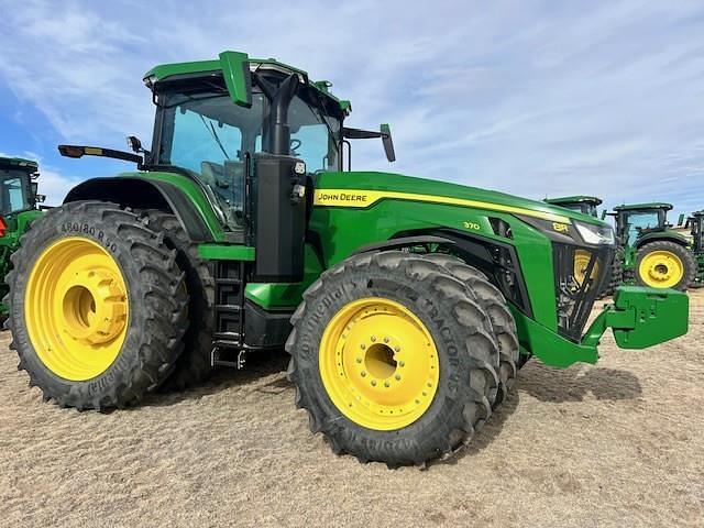 Image of John Deere 8R 370 equipment image 1