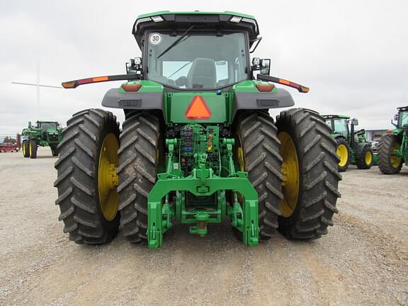 Image of John Deere 8R 370 equipment image 3