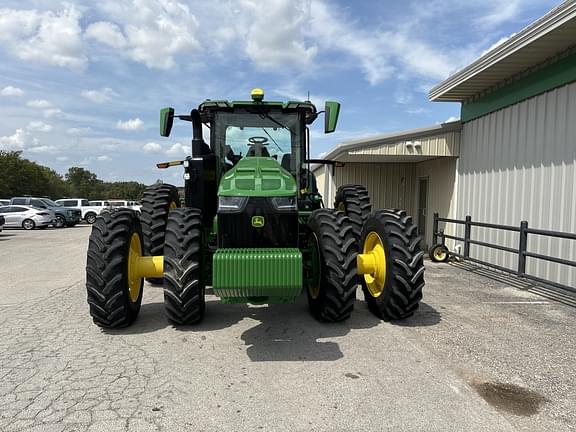 Image of John Deere 8R 370 equipment image 2