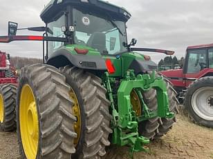 Main image John Deere 8R 370 5