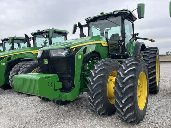 Image of John Deere 8R 370 Primary image