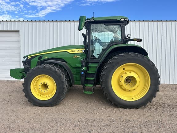 Image of John Deere 8R 370 equipment image 1