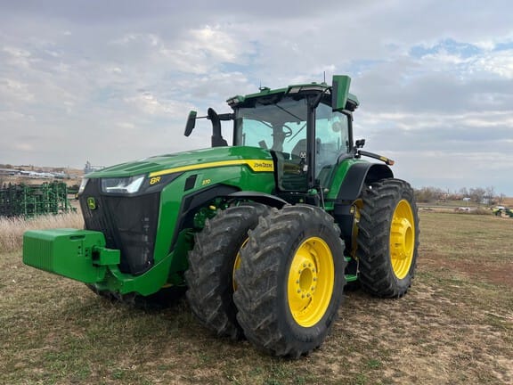 2023 John Deere 8R 370 Equipment Image0
