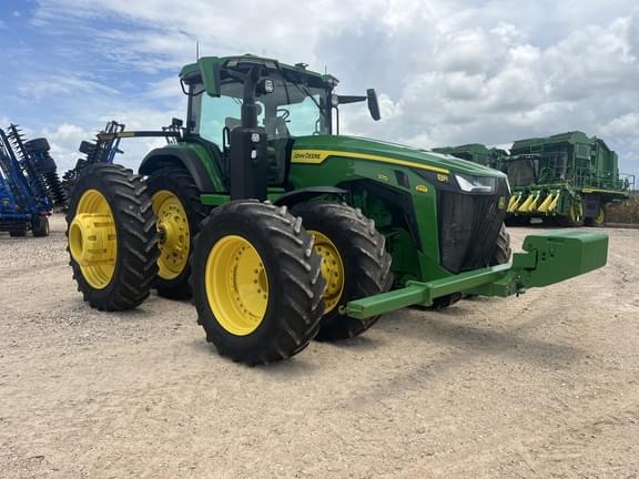 Image of John Deere 8R 370 Primary image