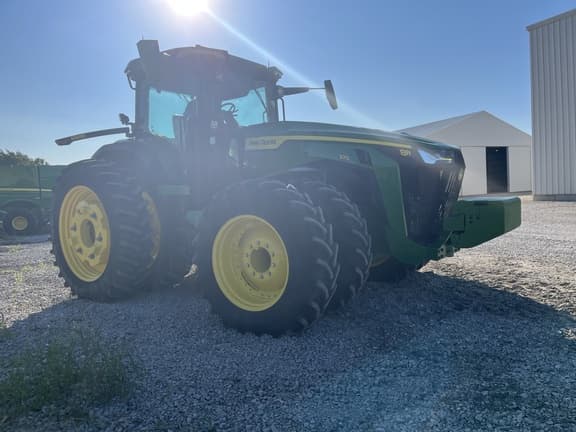 Image of John Deere 8R 370 equipment image 1