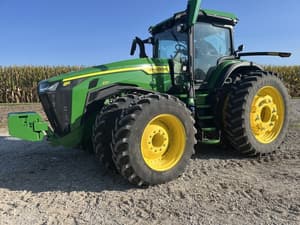 2023 John Deere 8R 370 Image
