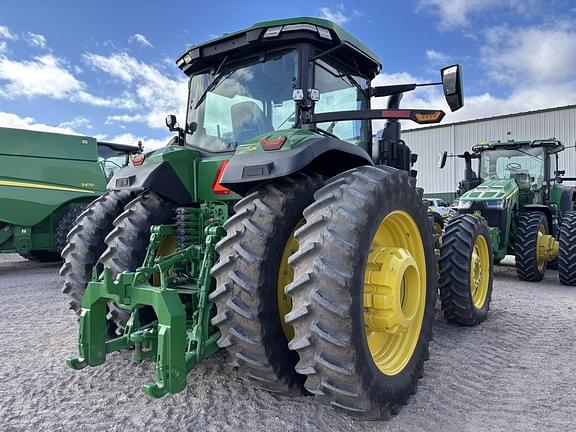 Image of John Deere 8R 370 equipment image 3