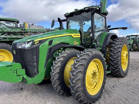 Image of John Deere 8R 370 Primary image