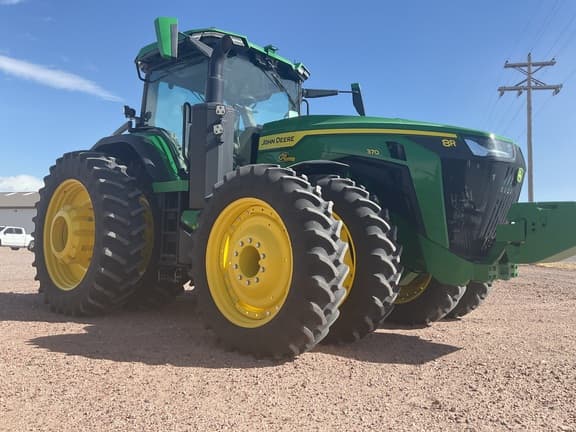 Image of John Deere 8R 370 Primary image