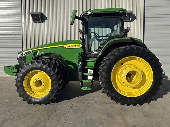 Image of John Deere 8R 370 equipment image 2