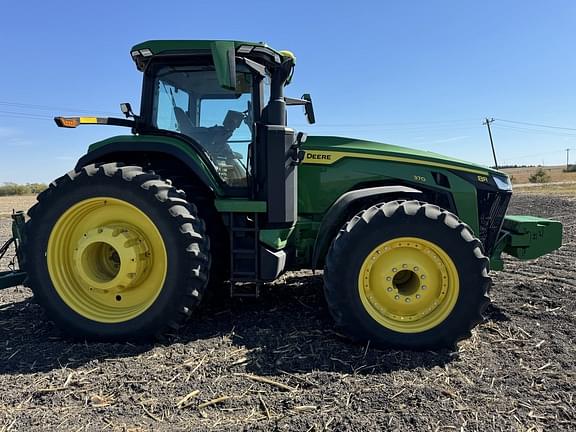 Image of John Deere 8R 370 equipment image 2