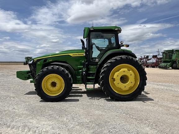 Image of John Deere 8R 370 equipment image 1