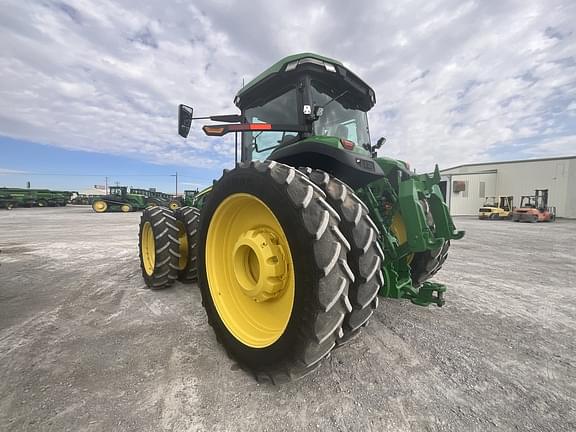 Image of John Deere 8R 370 equipment image 2