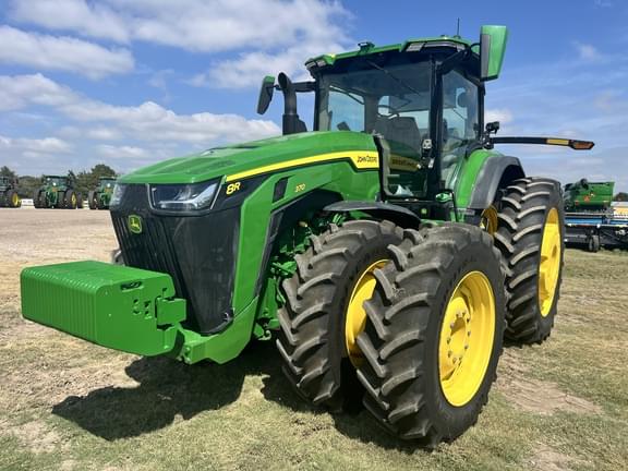 Image of John Deere 8R 370 equipment image 1