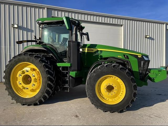Image of John Deere 8R 370 equipment image 1