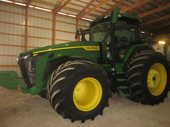 Image of John Deere 8R 370 Primary image