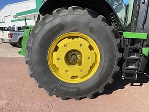 Main image John Deere 8R 370 11