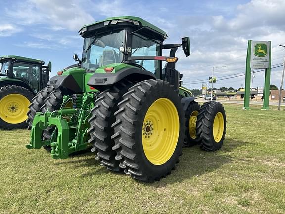 Image of John Deere 8R 370 equipment image 3