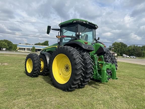 Image of John Deere 8R 370 equipment image 2