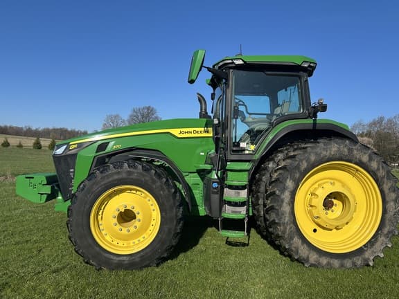 Image of John Deere 8R 370 equipment image 1