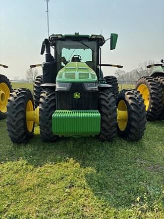 Image of John Deere 8R 370 equipment image 1