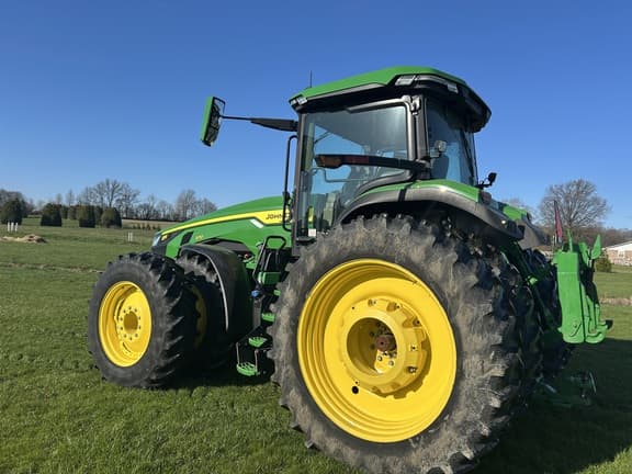 Image of John Deere 8R 370 equipment image 2
