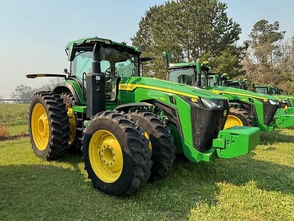 Image of John Deere 8R 370 equipment image 2