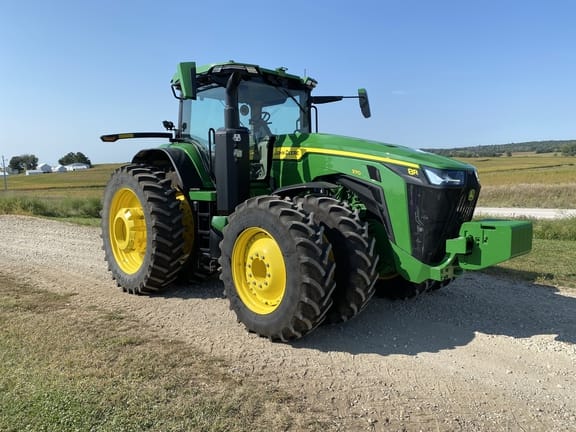 2023 John Deere 8R 370 Equipment Image0