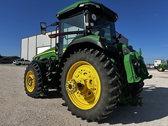 Image of John Deere 8R 370 equipment image 3