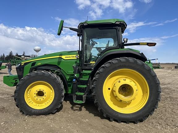 Image of John Deere 8R 370 equipment image 3