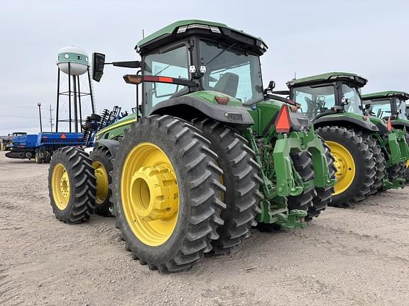 Image of John Deere 8R 370 equipment image 1