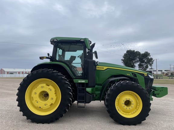 Main image John Deere 8R 370