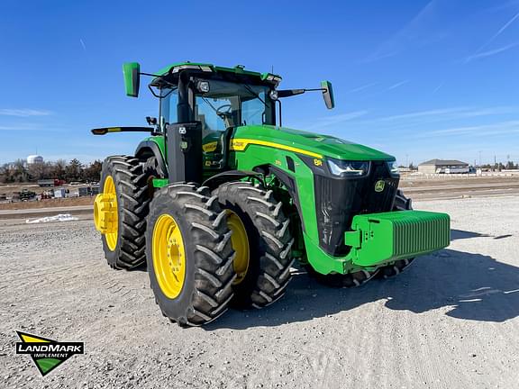 Image of John Deere 8R 370 equipment image 2