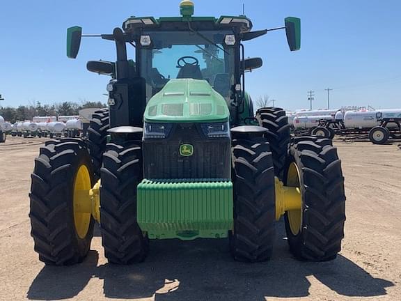 Image of John Deere 8R 370 equipment image 2