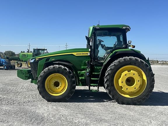 Image of John Deere 8R 370 equipment image 1