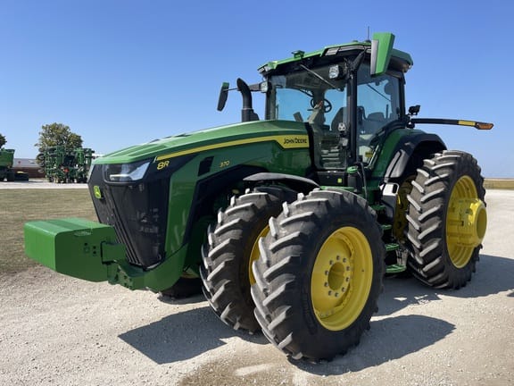 2023 John Deere 8R 370 Equipment Image0