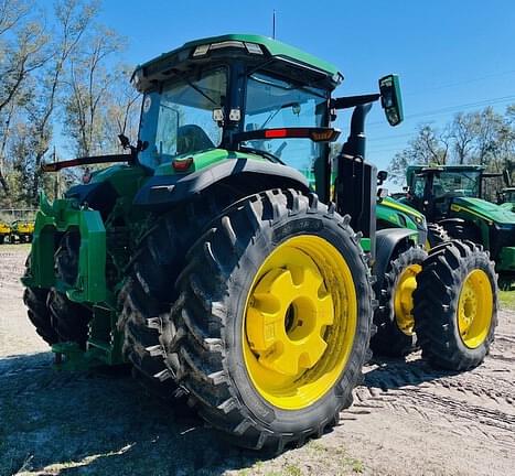 Image of John Deere 8R 370 equipment image 4