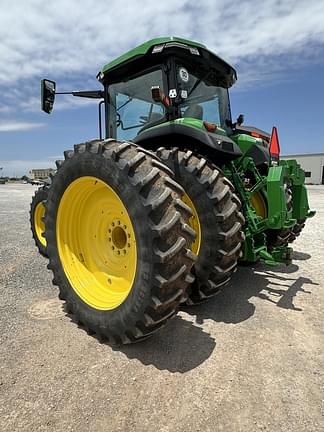 Image of John Deere 8R 370 equipment image 2