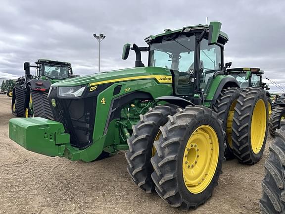 Image of John Deere 8R 370 equipment image 1