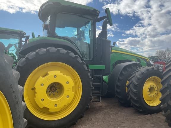 Image of John Deere 8R 370 equipment image 3
