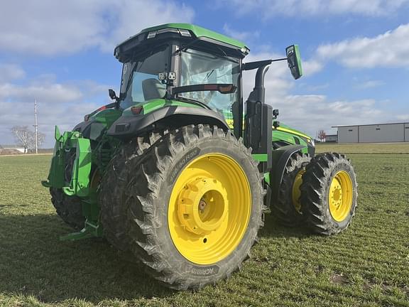 Image of John Deere 8R 370 equipment image 3