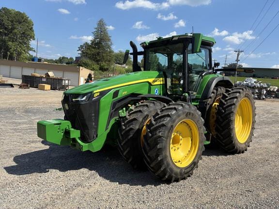 2023 John Deere 8R 370 Equipment Image0
