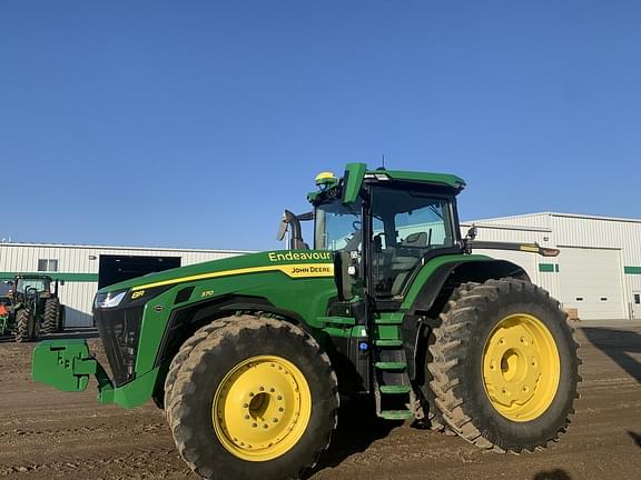 Image of John Deere 8R 370 equipment image 1