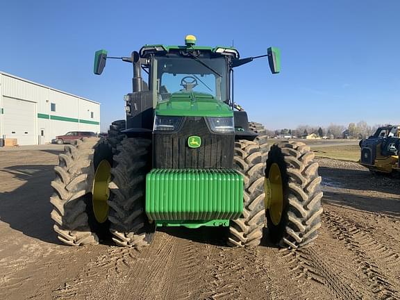 Image of John Deere 8R 370 equipment image 2