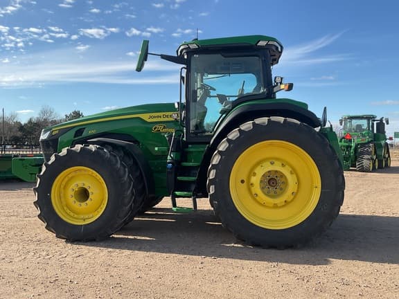 Image of John Deere 8R 370 equipment image 1